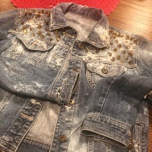 Mudd studded woman Jean jacket